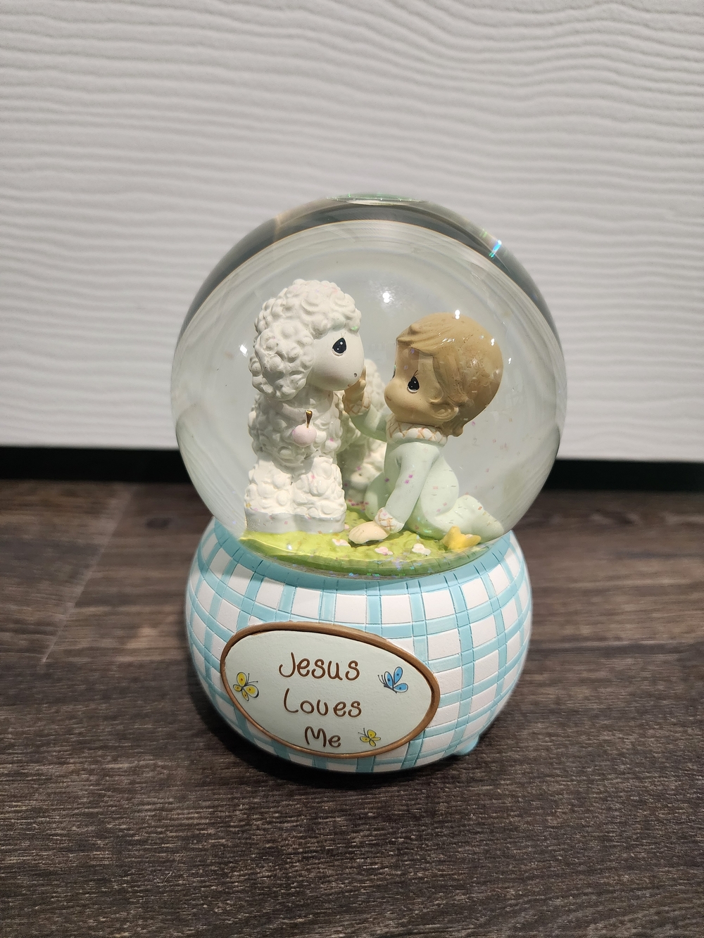 Precious Moments Blue and Cream 'Jesus Loves Me' Figurine Musical Snow Globe